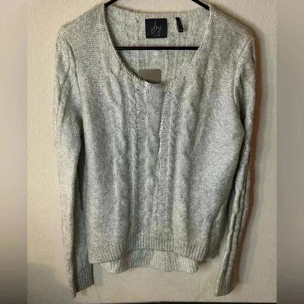 Anthropologie knit silver sweater sz M NWT